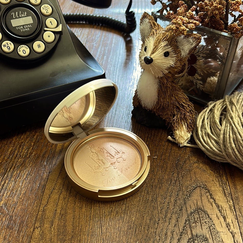 Too Faced Highlighting Powder Duo